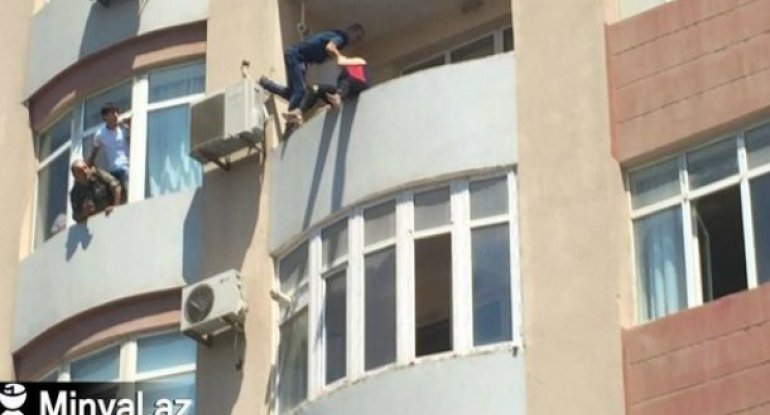 Bakıda kişi qadını intihardan xilas etdi