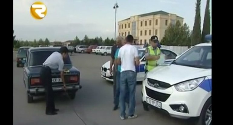 Polislə sürücülər arasında mübahisə