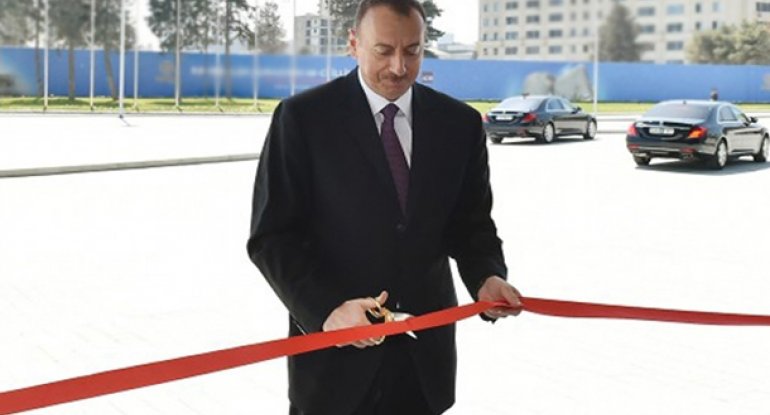Prezident İlham Əliyev yeni Mərkəzin açılışında iştirak etdi