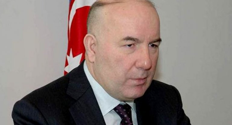 Elman Rüstəmov: \