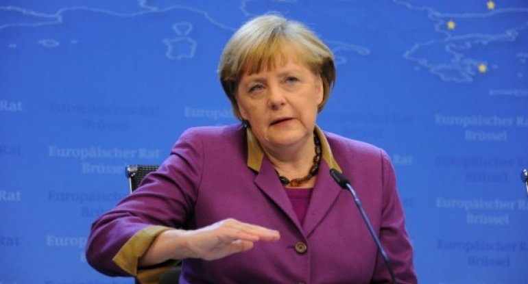 Angela Merkelin Türkiyəyə rəsmi səfəri başladı