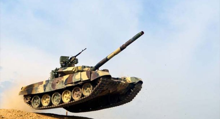 Azərbaycan Ordusunun tank heyətlərinin yarışları keçirilir