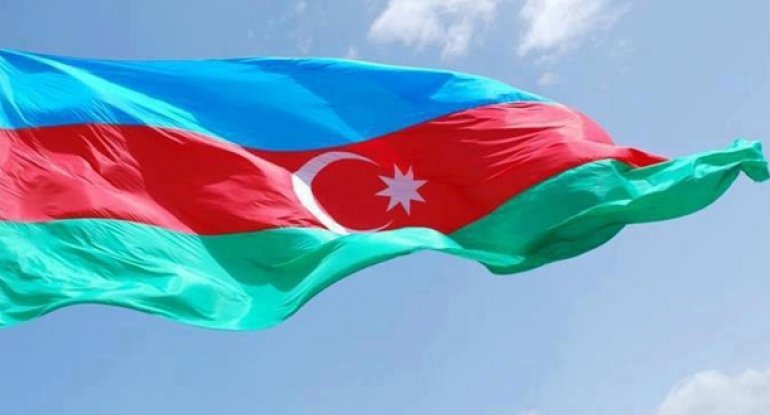 FT: Azərbaycan 2 milyard dollarlıq bond buraxır