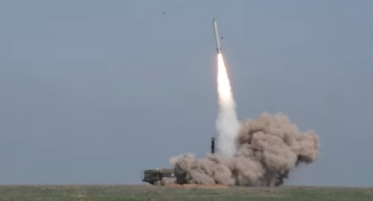 Rusiya yeni raketinin sınağını keçirdi