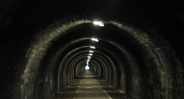 Dünyanın ən uzun tuneli açılır