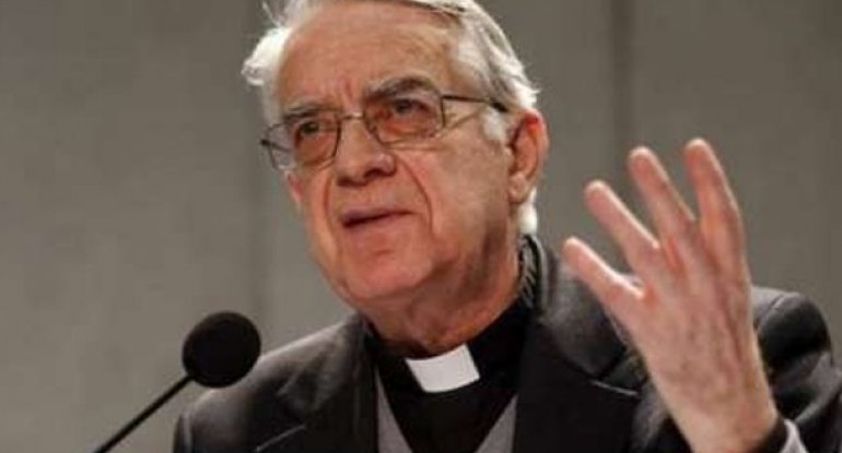 Vatikan: Niyə soyqırım sözünü işlətmək aludəçiliyi var?