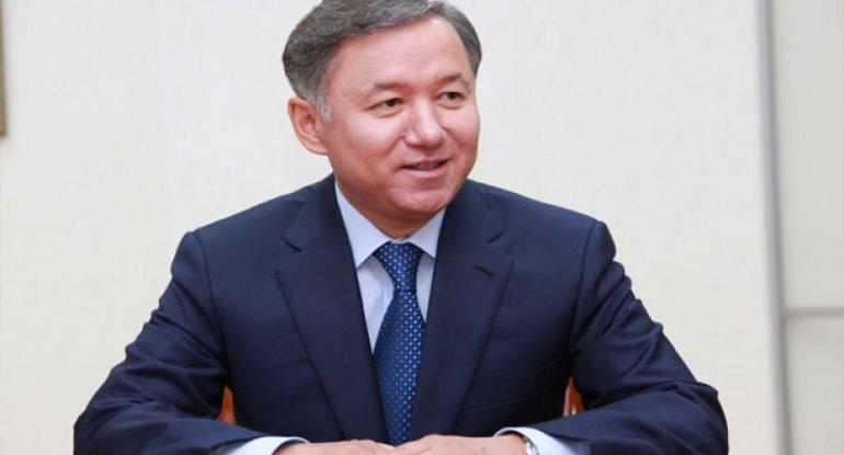 Qazaxıstan parlamentinə yeni spiker seçildi