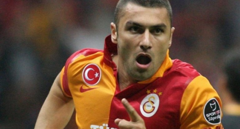 Türkiyəli futbolçu döyüldü