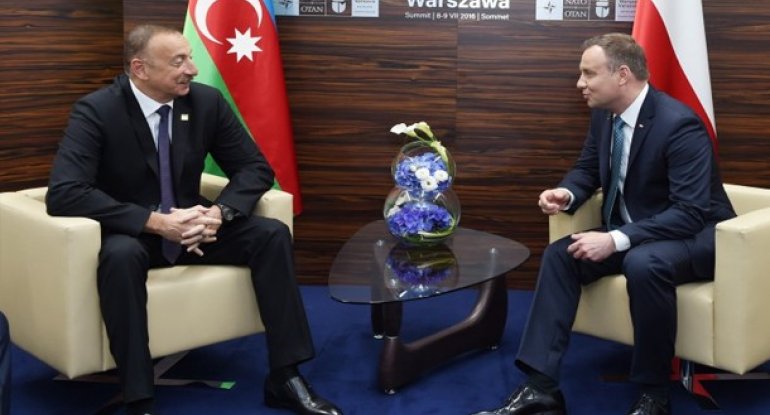 İlham Əliyev Polşa Prezidenti ilə görüşüb