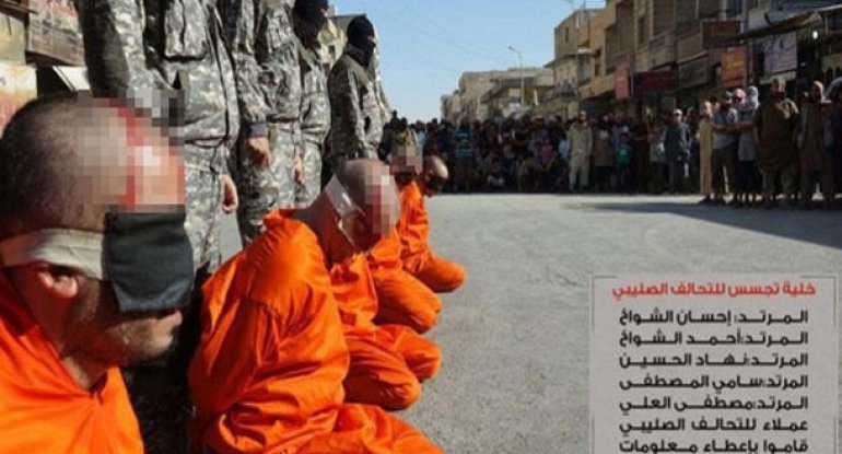 İŞİD 5 futbolçunun başını kəsdi
