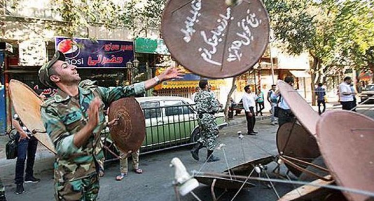 İranda peyk antenalarına qadağa qoyuldu