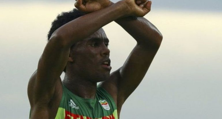 Efiopiyalı atletə dəstək üçün 40 min dollar toplandı
