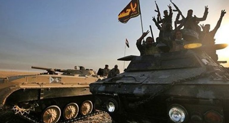 Terrorçu-kamikadze hərbi konvoya hücum edib, 70 əsgər ölüb