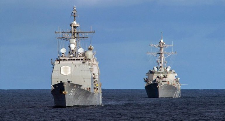 İranın iki hərbi gəmisi Bakıya gəlir