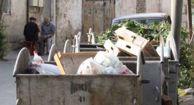 Bakıda zibillikdən uşaq meyiti tapıldı