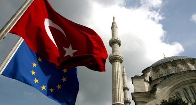 Avropa Parlamenti Türkiyə ilə müzakirələri dondurdu