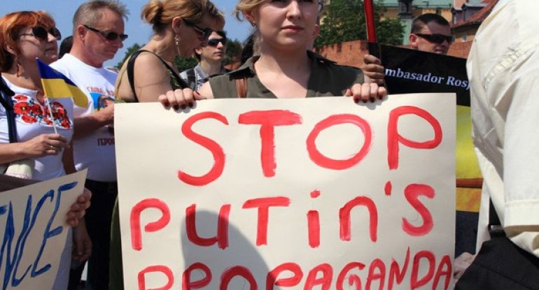 Avropa Parlamenti Kremlin propaqandasına qarşı qətnamə qəbul etdi