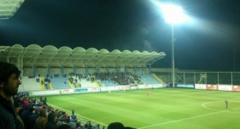 “Qarabağ”- “Neftçi” oyununda gərginlik