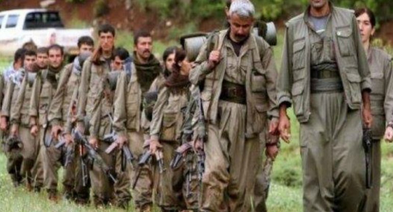 500 PKK terrorçusu silahı yerə qoydu