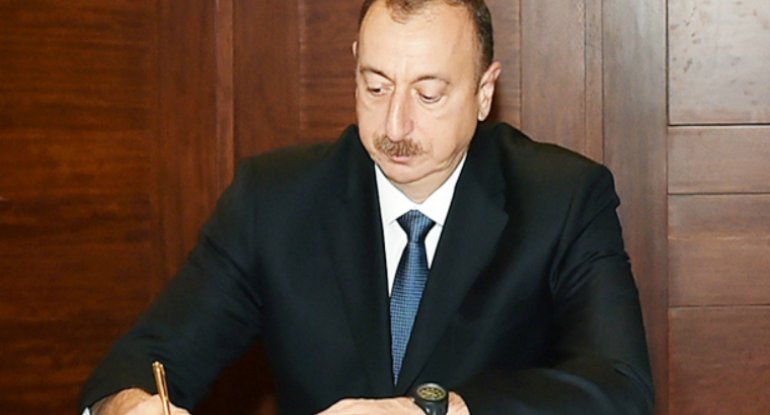 Ramiz Quliyev “Şərəf” ordeni ilə təltif edildi