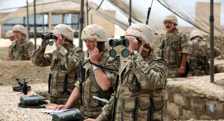 Azərbaycan ordusunun taktiki-xüsusi təlimi keçirilib