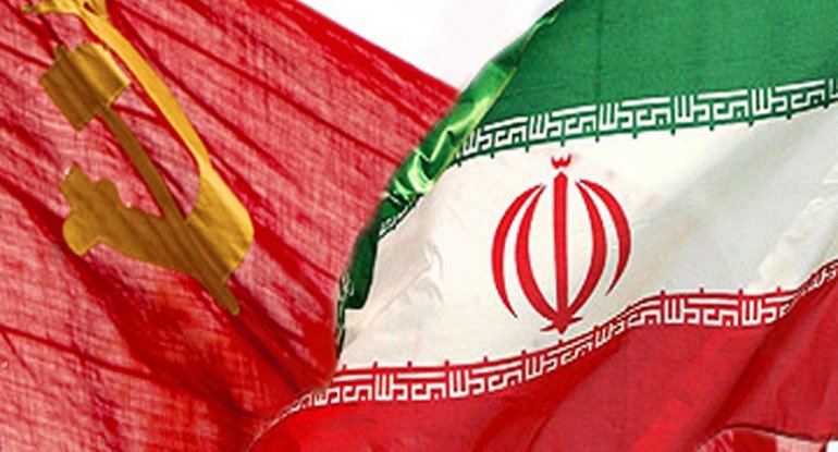 İranda ADR-in yaranması, kürdüstan planları, Stalinin atom silahına görə İrana etdiyi güzəşt