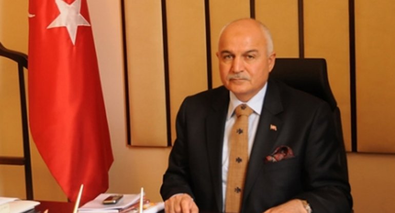 AKP rəsmisi: “Bakıda Nuru Paşaya abidə qoyulmalıdır”