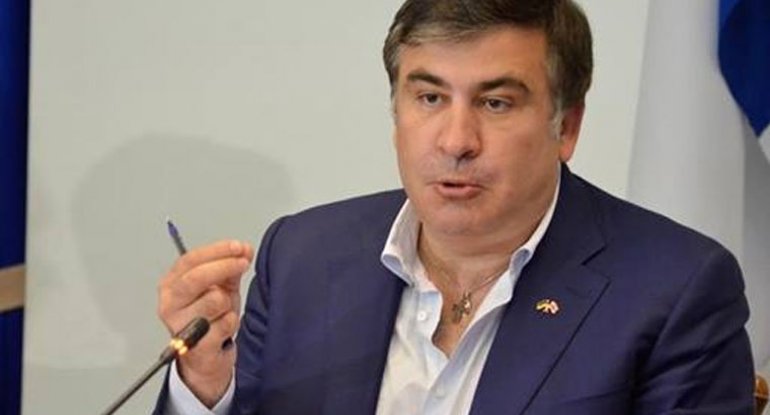 Saakaşvili Ukrayna prezidentini təhqir etdi