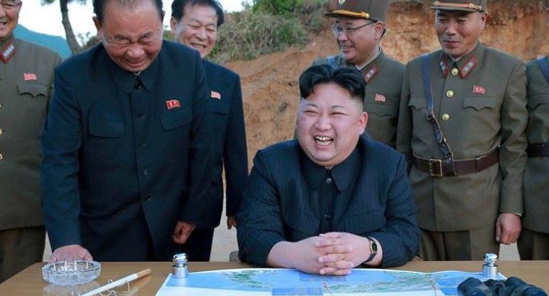 Şimali Koreya yeni raketi sınaqdan keçirdi