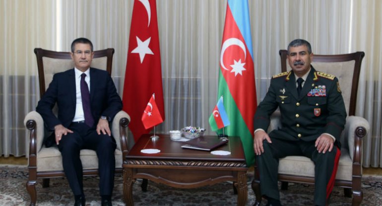 Türkiyə-Azərbaycan hərbi əməkdaşlığı müzakirə edilib