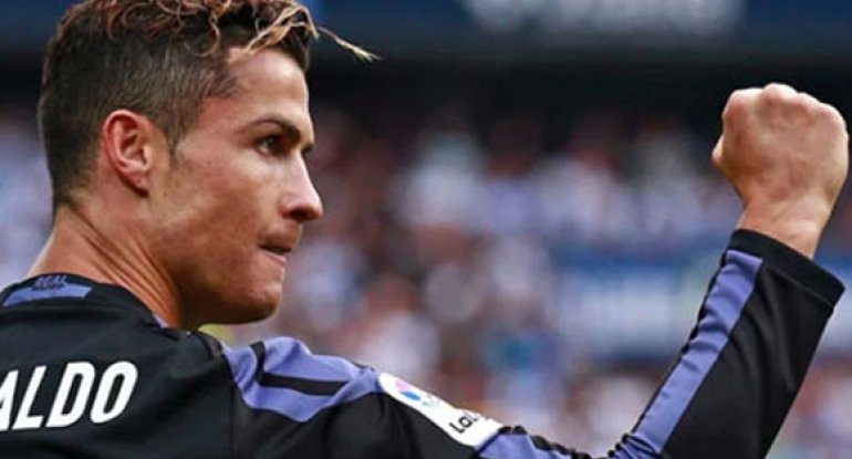 Ronaldo: futbol bitir, kino başlayır...