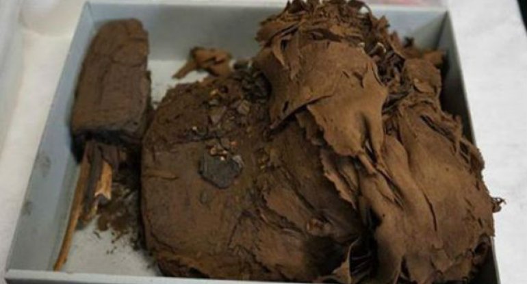 150 il içi boş olan tabutdan mumiya çıxdı