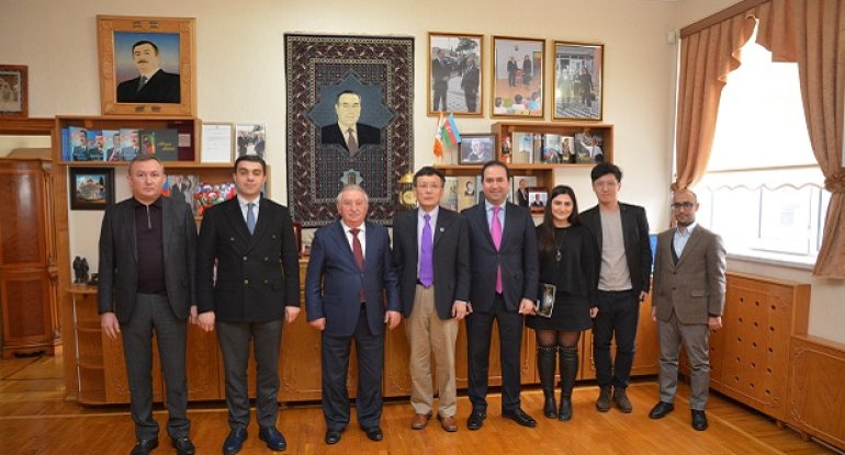 Asiyanın ən nüfuzlu universitetinin rəhbərliyi Odlar Yurdu Universitetində