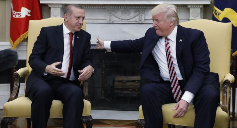Ərdoğan və Tramp telefonda Suriya və İraqı müzakirə edib