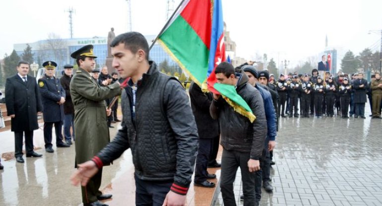 Azərbaycanda növbəti həqiqi hərbi xidmətə çağırış başlayıb