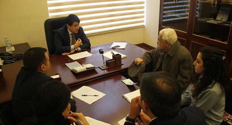 Fuad Muradov Milli Məclisdə seçiciləri ilə görüşüb