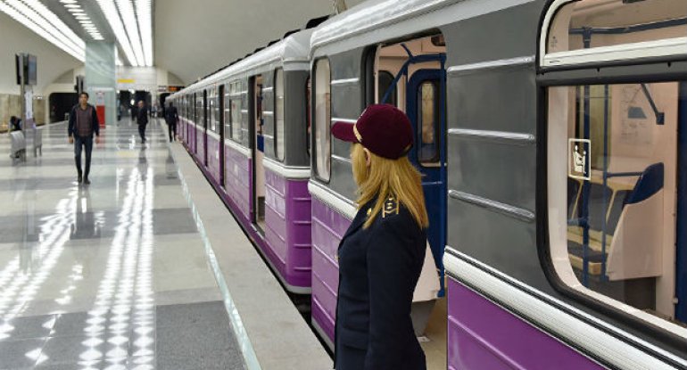 Bakı metrosunda maraqlı