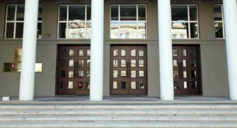 Maliyə Bazarlarına Nəzarət Palatası qanunları pozur