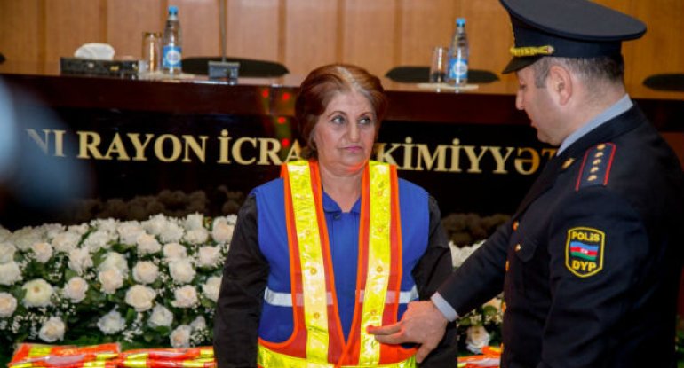 Bu gündən süpürgəçilər yeni geyimdə olacaq