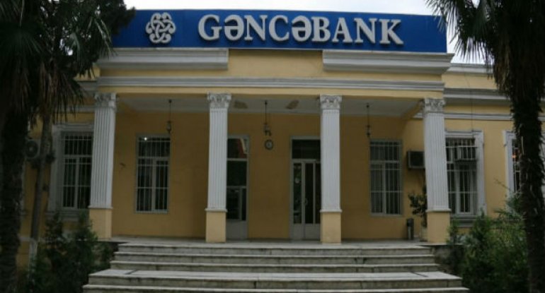 Cavid Qurbanovun bankının vəzifəli şəxsləri məhkəmə qarşısında