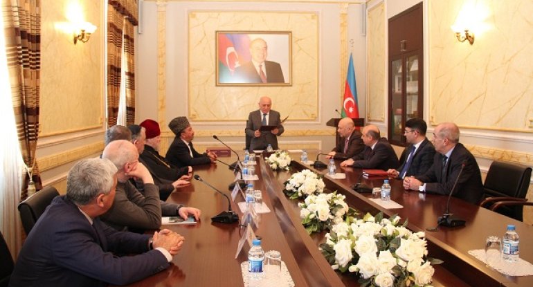 Salman Musayevə Prezidentin fəxri diplomu təqdim edildi
