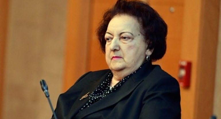 Elmira Süleymanova: 