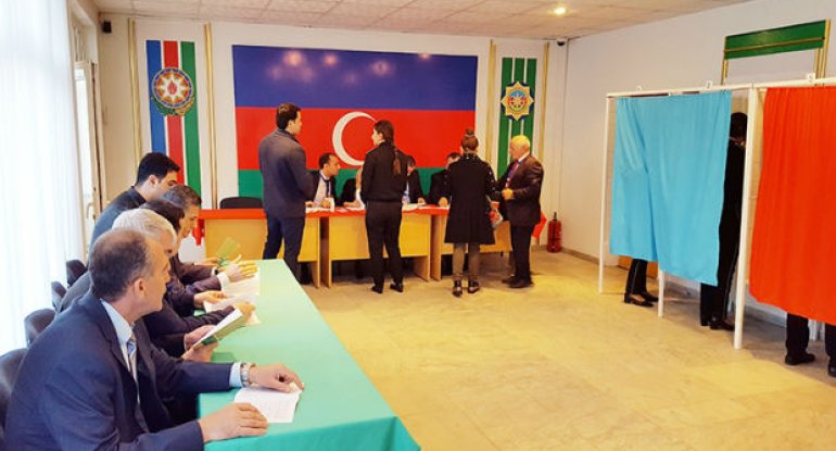 DTX-nin hərbi qulluqçuları Prezident seçkilərində fəal iştirak edirlər