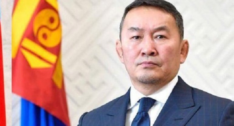 Monqolustan dövlət başçısı İlham Əliyevi təbrik etdi