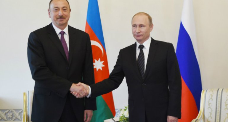 Putin İlham Əliyevə zəng edib