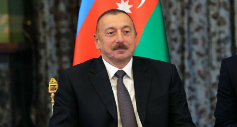 Albaniya prezidenti İlham Əliyevi  təbrik etdi