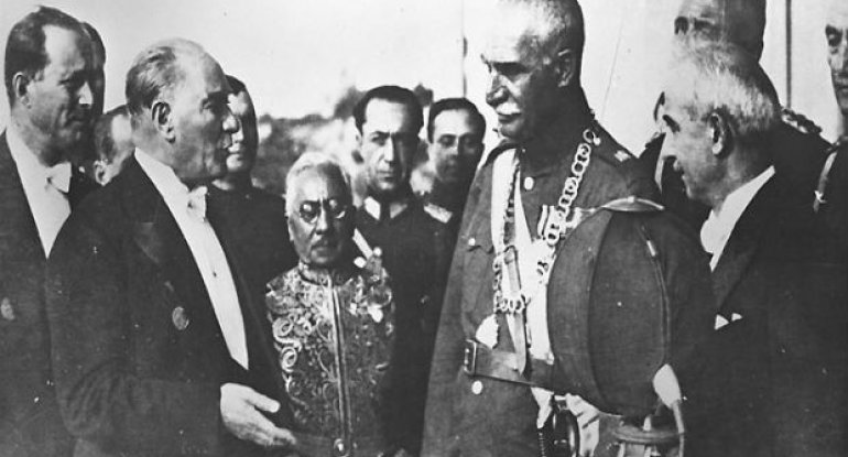 İranda Rza Şah Pəhləvinin mumiyası tapıldı