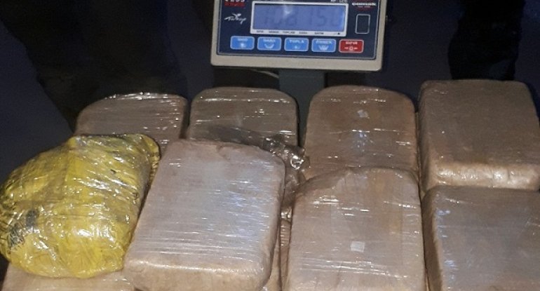 İrandan Türkiyəyə aparılan 108 kq heroin Naxçıvanda tutuldu
