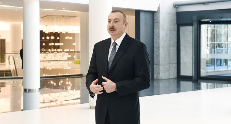 Rumıniyanın dövlət başçısı  İlham Əliyevi təbrik etdi