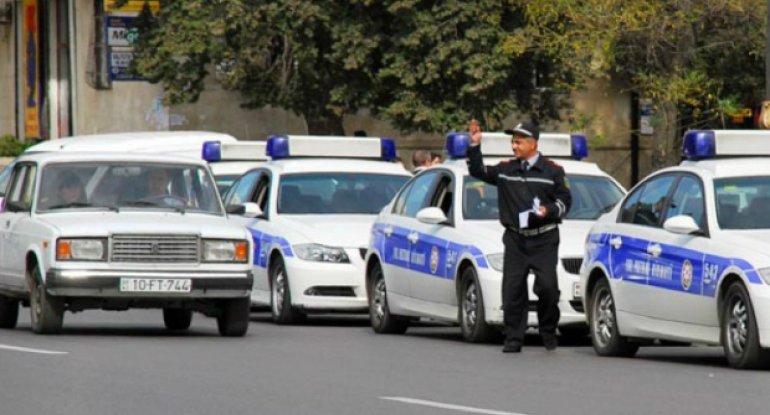DYP-dən Bakıdakı tıxaca görə sürücülərə müraciət